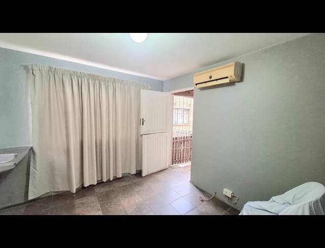 1 BEDROOM PROPERTY TO RENT IN GLENWOOD